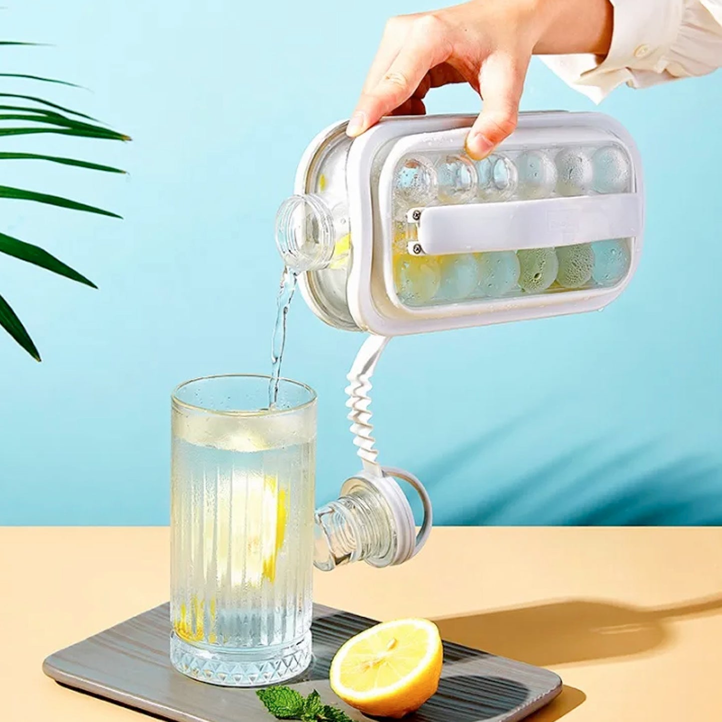 Foldable Ice Cube Mould with Lid | 2-in-1 Ice Tray & Bottle | 14 Ice Balls Maker